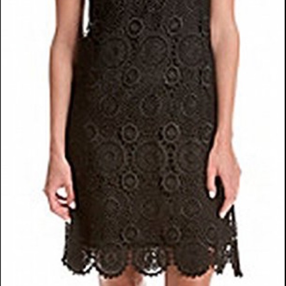 NWT Tommy Hilfiger Holidays Black Embroidered Lace Scalloped Shift Dress size 2 - Picture 11 of 11